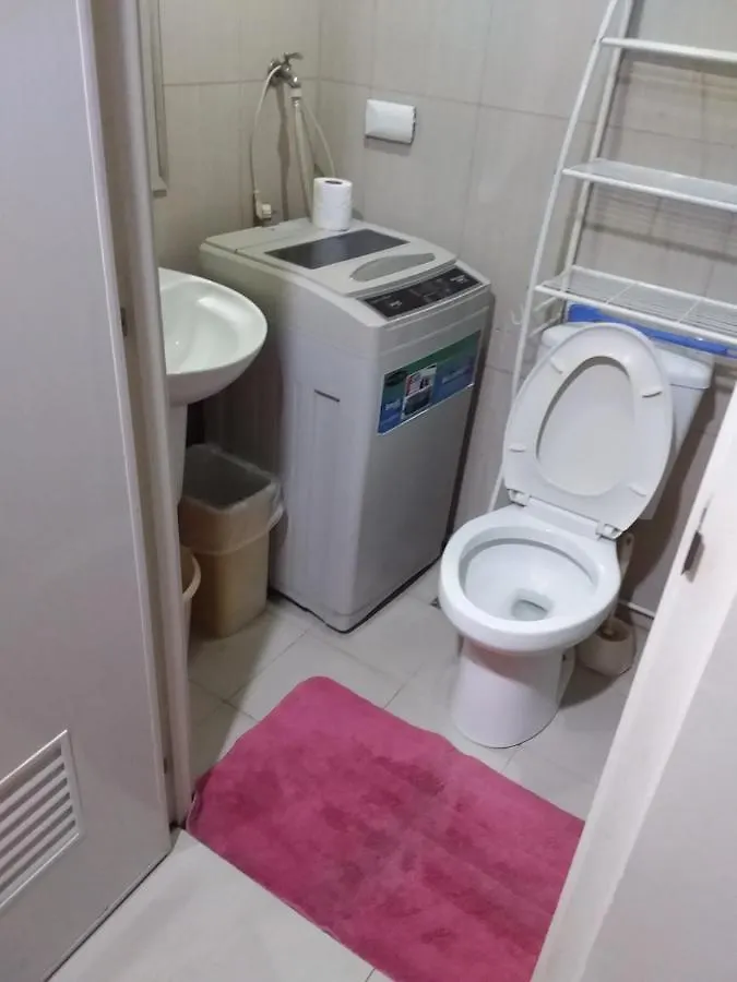 Aparthotel Condo At Shell Residences Pasay Philippines