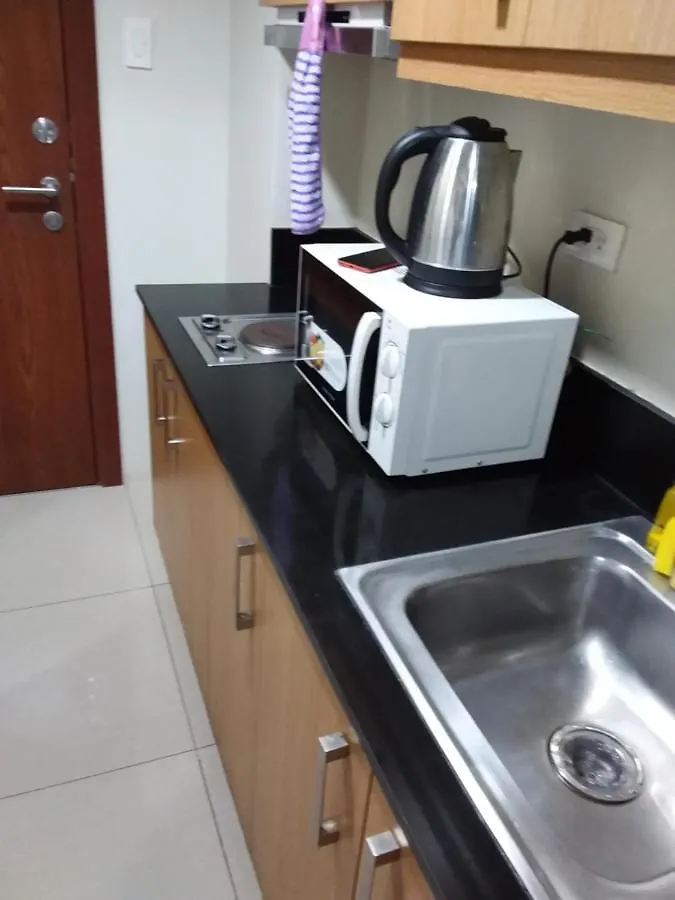 Condo At Shell Residences Pasay Aparthotel